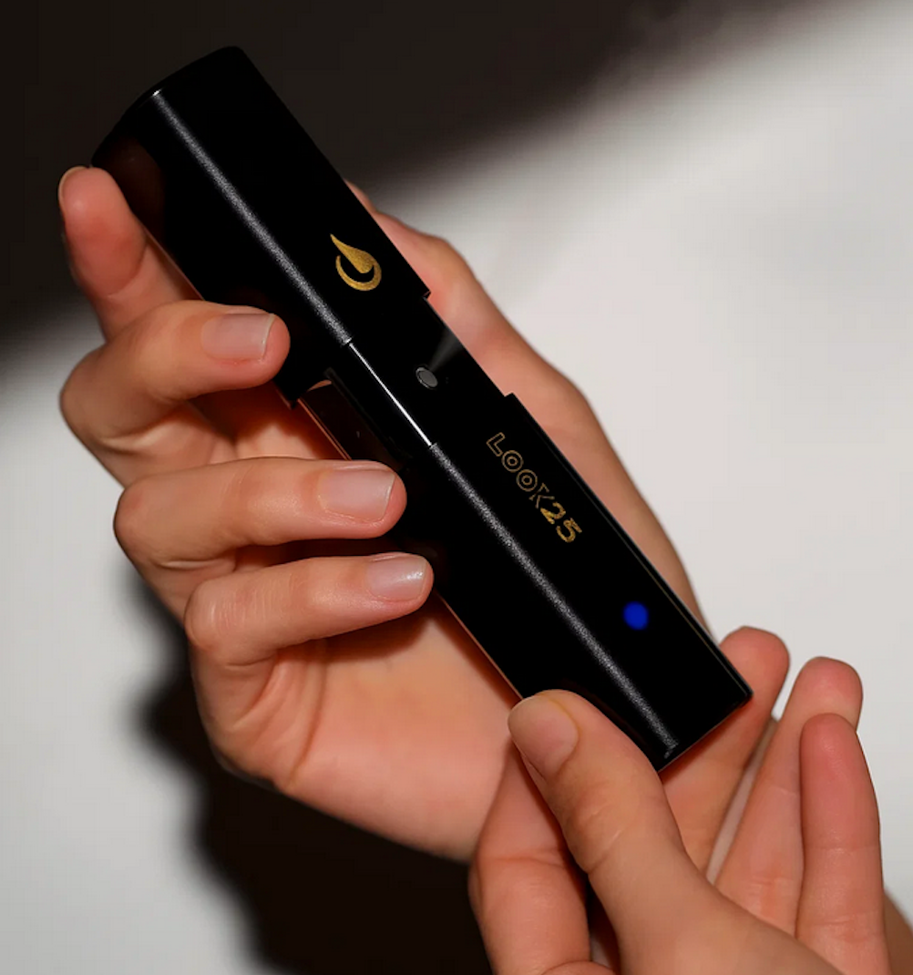 LOOK25 Anti-Aging Skincare Device